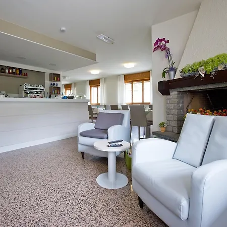 La Maison Des Bons Sentiments Challand Saint Victor