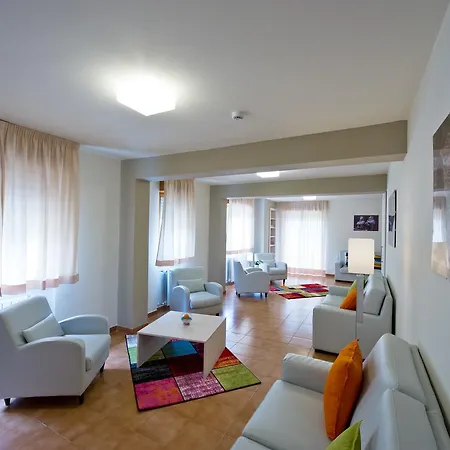La Maison Des Bons Sentiments Hotel 3*