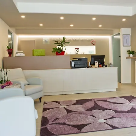 La Maison Des Bons Sentiments Hotel